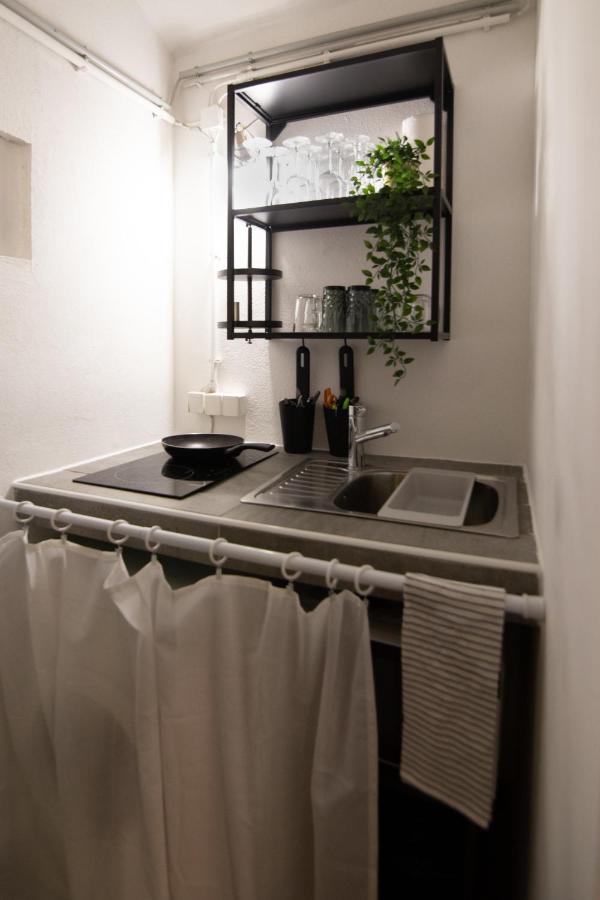 Trendy Souterrain Loft - Near City Center Wien Eksteriør bilde